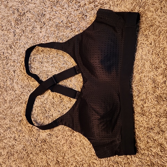 Victoria's Secret - Victoria Sport Sports Bra - Picture 1 of 8